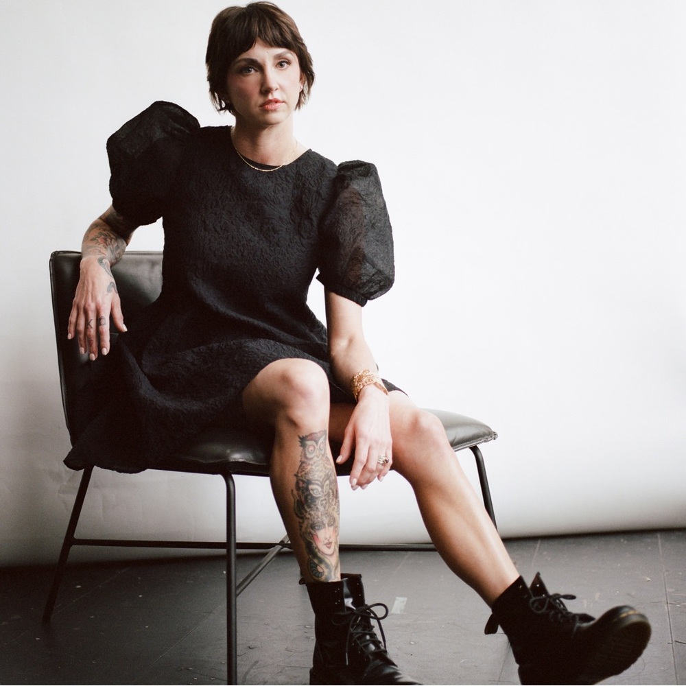 Meet your Posher, Jenny